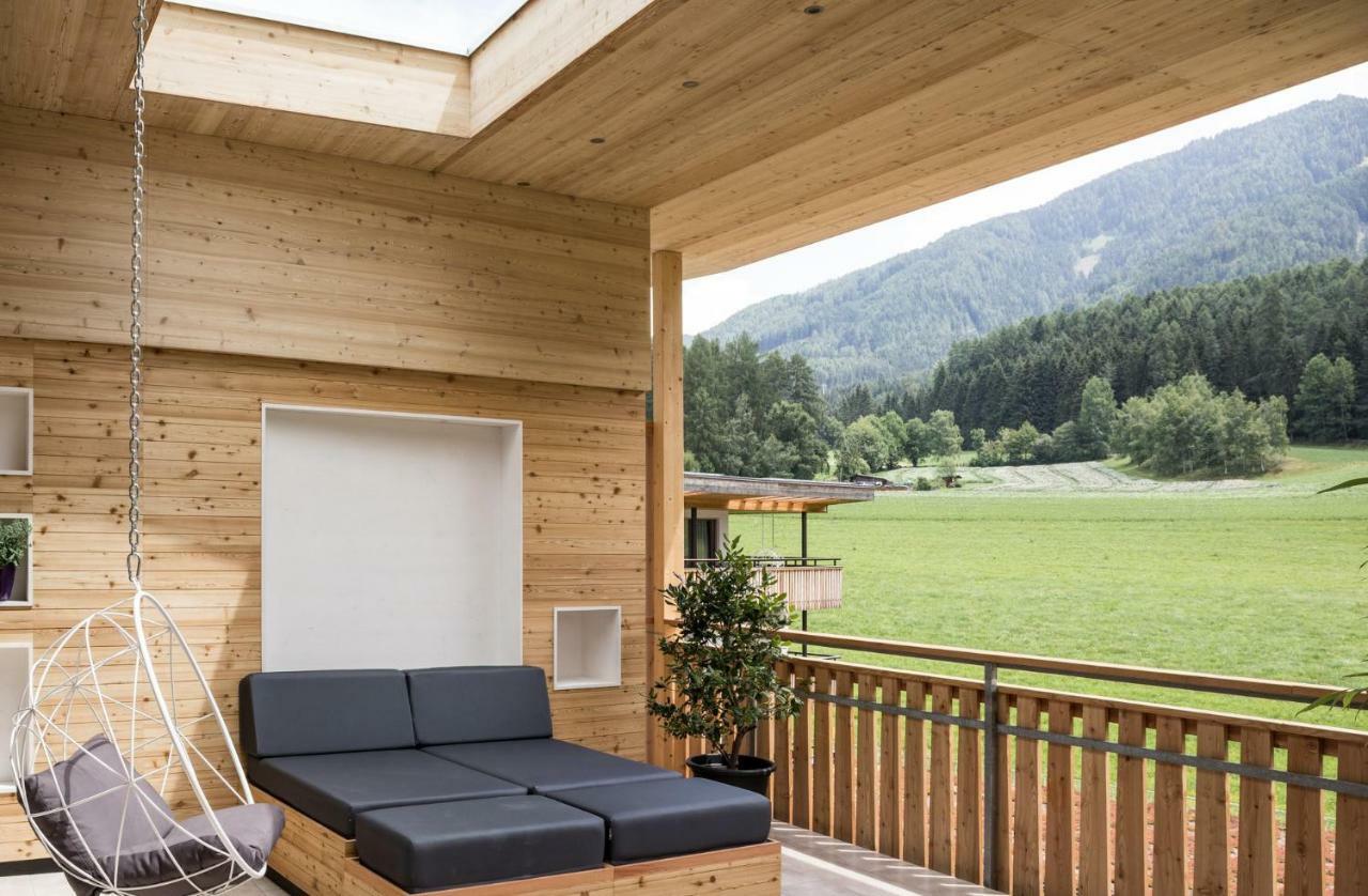 Hotel Petrus Bruneck Exteriör bild